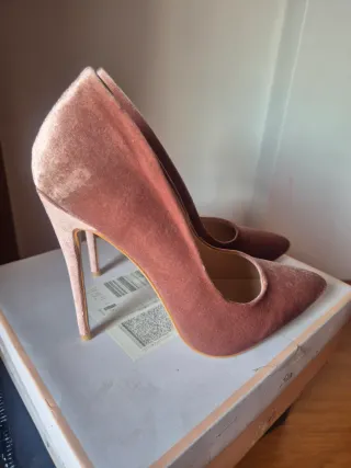 Zapatos de salón italianos de terciopelo