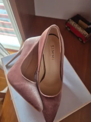 Zapatos de salón italianos de terciopelo