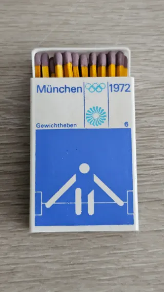 Lotto di 24 scatole di fiammiferi antiche