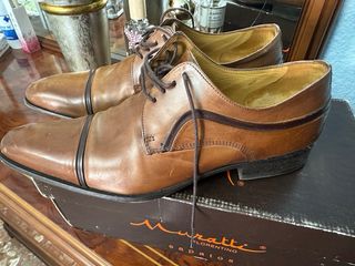 Scarpe in pelle marroni