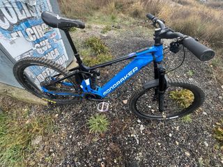 Mondraker Level Talla M 2024 bicicleta electrica.