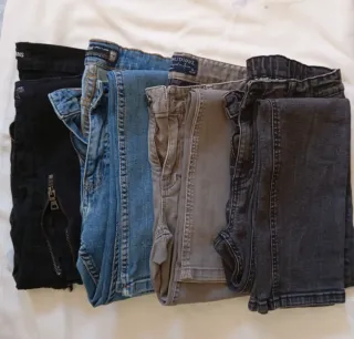Lote 4 Vaqueros Chico Talla S