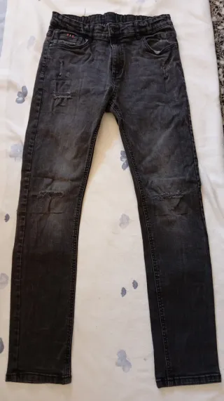 Lote 4 Vaqueros Chico Talla S