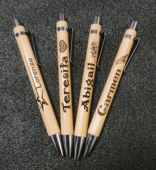 Bolígrafo de madera personalizado