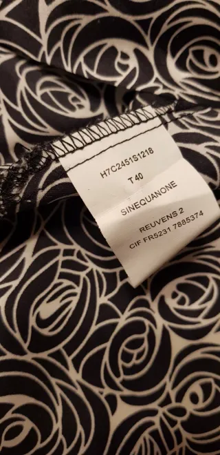 Blusa de seda con lazada