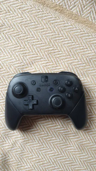 Controller Pro per Nintendo Switch