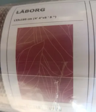 NUEVO Alfombra nueva sin estrenar. Empaquetada