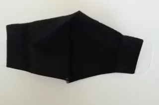 Mascarillas Navidad y bolsa hechas a mano.