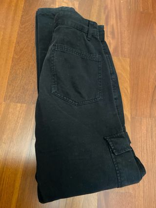 Pantalones cargo negros