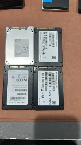 Lotto 6x SSD 2.5 SATA 256GB - Usati - Funzionanti