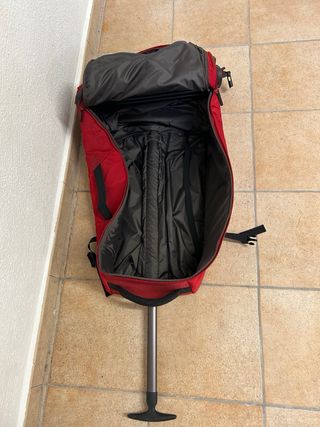 Maleta de viaje grande Mandarina Duck roja 60x40