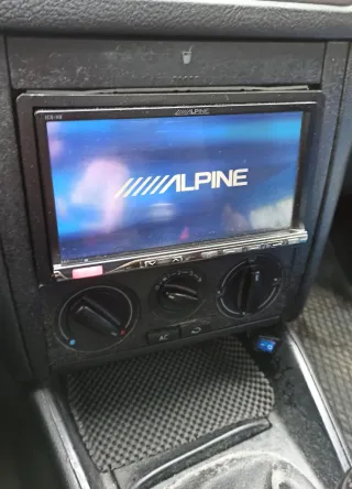 Alpine ICS-X8 2 DIN Autoradio Touchscreen