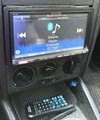 Alpine ICS-X8 2 DIN Autoradio Touchscreen