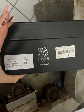 Scarpe uomo Tiger nere e oro e bikkemberg