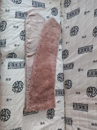 Fular piel sintética y brillante