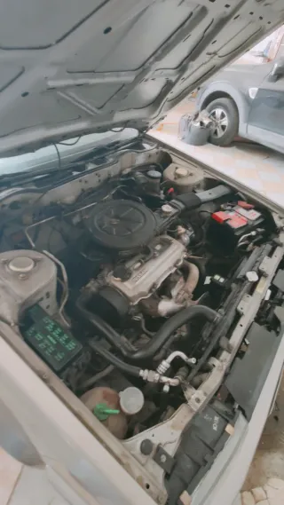 Nissan Bluebird  1988