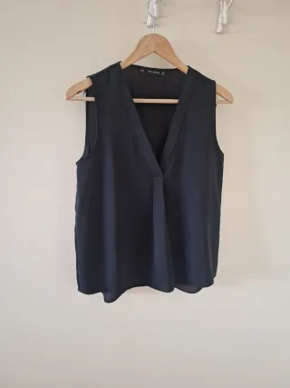blusa fiesta Zara sin mangas negra Talla S