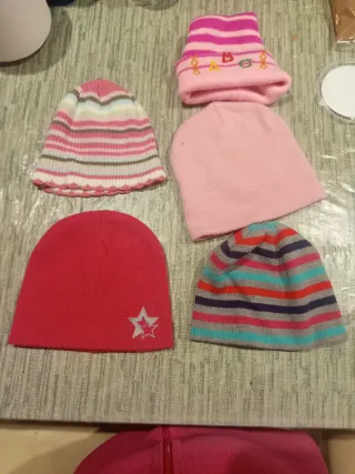 Set di cappelli per bambina multicolore e rosa