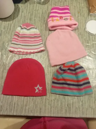 Set di cappelli per bambina multicolore e rosa