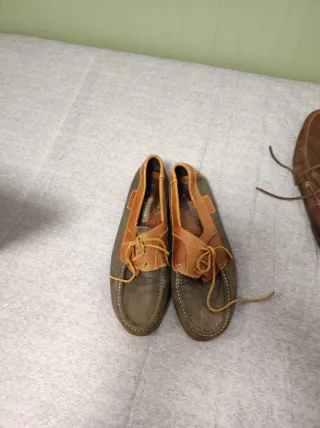 Zapatos náuticos Bally y otros