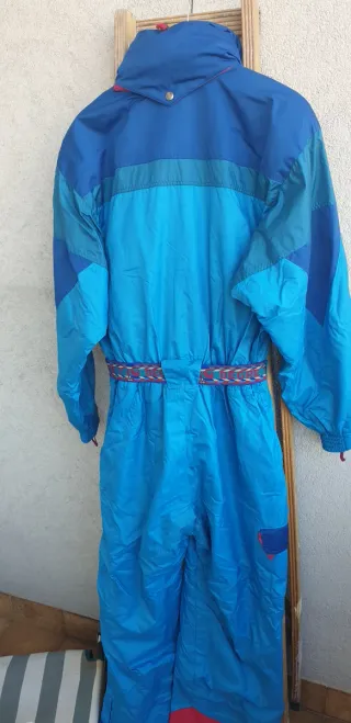 Tuta sci uomo colorata