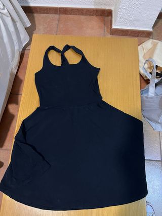 Vestido negro corto