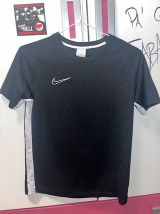 Camiseta Nike Negra Transpirable