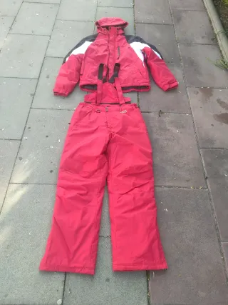 Conjunto Chaqueta y Pantalón Nieve Rojo Talla M/L