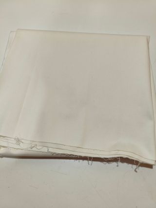 Tela sarga pantalón cruda con elastano