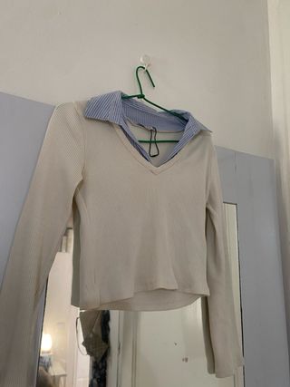 Jersey crema cuello camisero azul