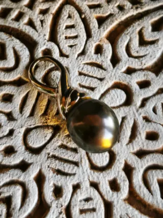 Colgante Oro Perla Negra Tahití