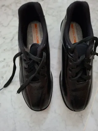 Zapatillas Tiglio cordones negras