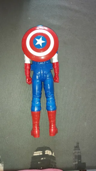 Figura Capitán América. Muñeco Articulado.