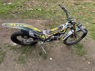 Moto de Trial TRS 300