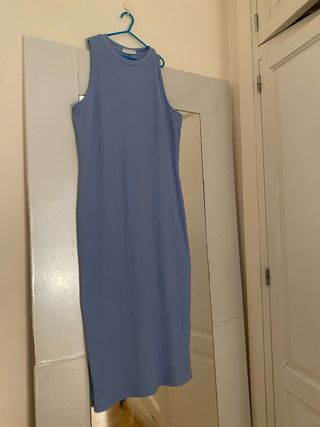 Vestido azul acanalado midi