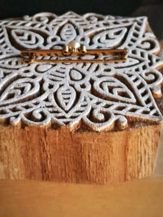 Broche oro perla y diamantes