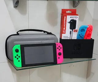Nintendo Switch con accessori