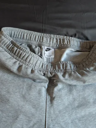 Pantalón chándal Nike Gris