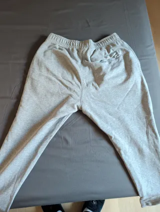 Pantalón chándal Nike Gris