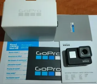 GoPro Hero 7 Black + confezione originale -Leggere