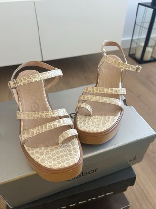 Sandali Gabor con piattaforma Beige/Oro