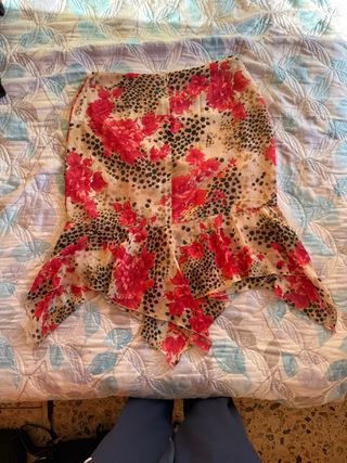Falda estampada floral y animal print