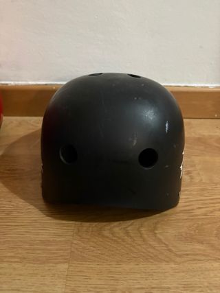 Casco skateboard/bici/pattini colore nero