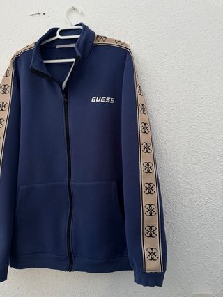 Sudadera Guess Azul con Detalles Beige