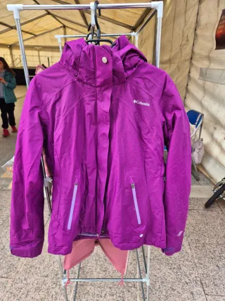 Abrigo Columbia Morado