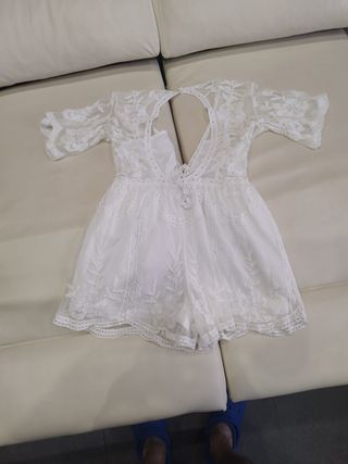 Mono corto encaje blanco