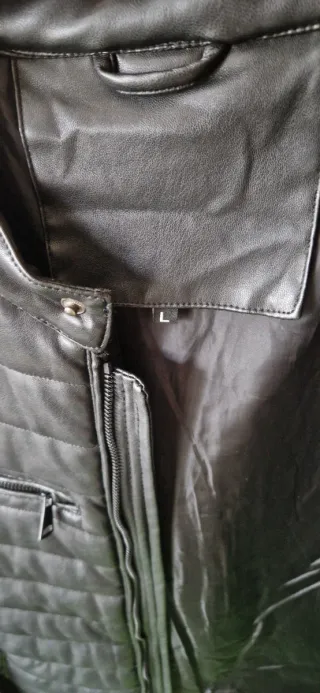 Chaqueta acolchada hombre negra