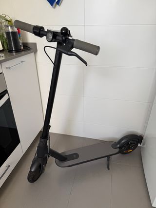 Patinete Eléctrico Mi Essential Casi Nuevo