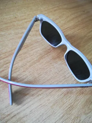 Gafas de sol Ray-Ban niña rosa y gris