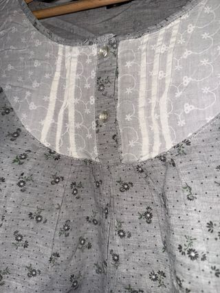 Camisa larga Musa by Boho gris | bordados florales